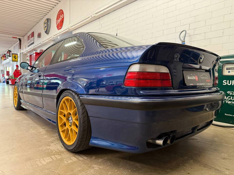 Bild 16/21 von BMW M3 (1993)
