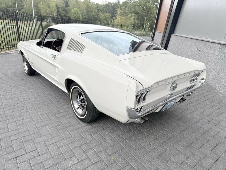 Image 21/50 of Ford Mustang 289 (1967)