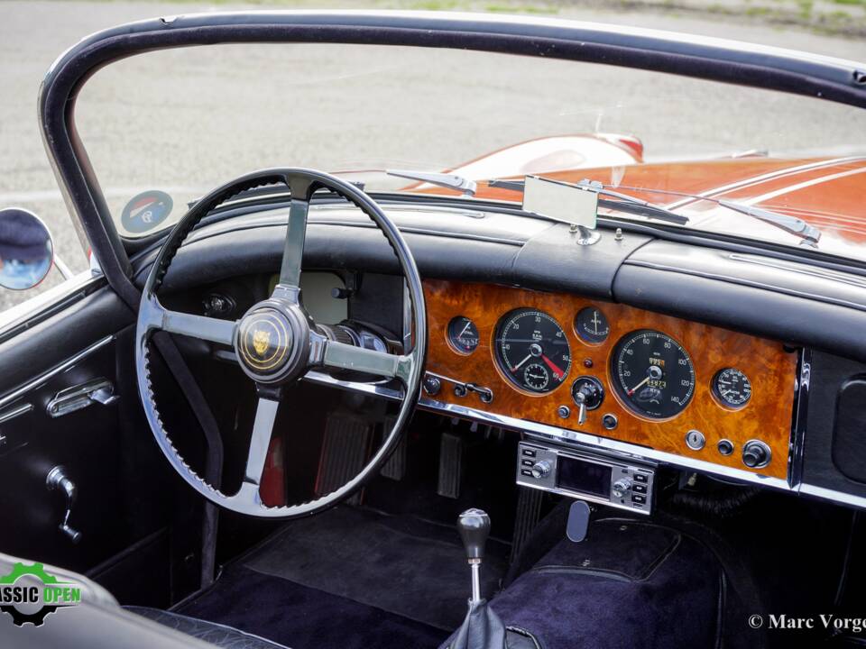 Imagen 13/58 de Jaguar XK 150 OTS (1958)