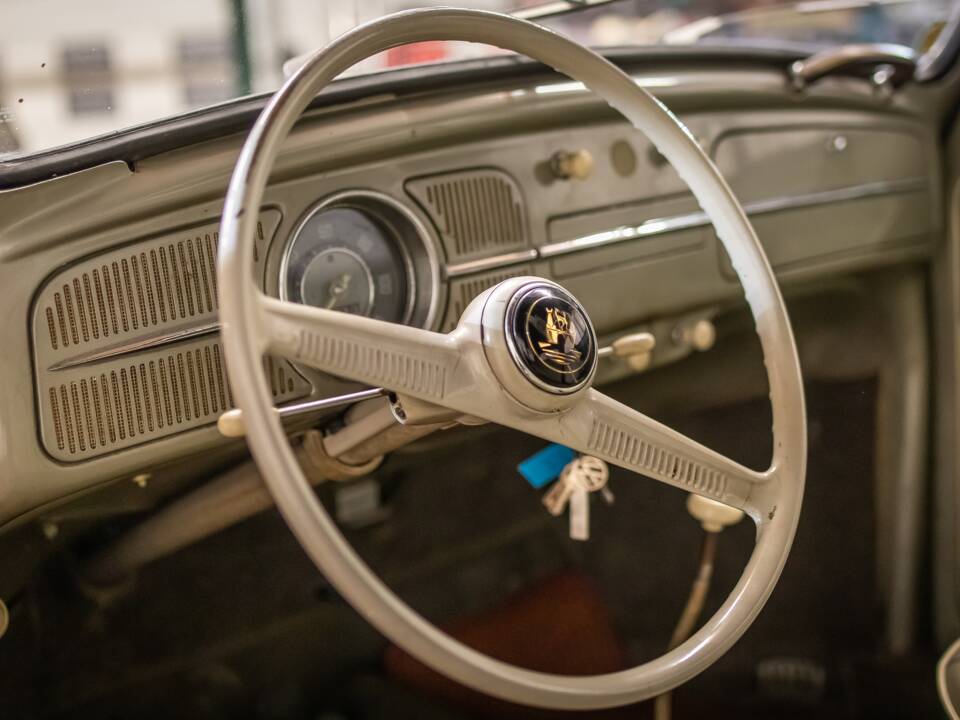 Bild 14/24 von Volkswagen Käfer 1200 Export "Dickholmer" (1958)