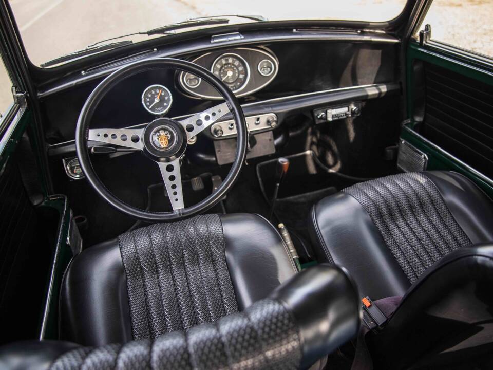 Immagine 27/47 di Austin Mini Cooper 1000 (1969)