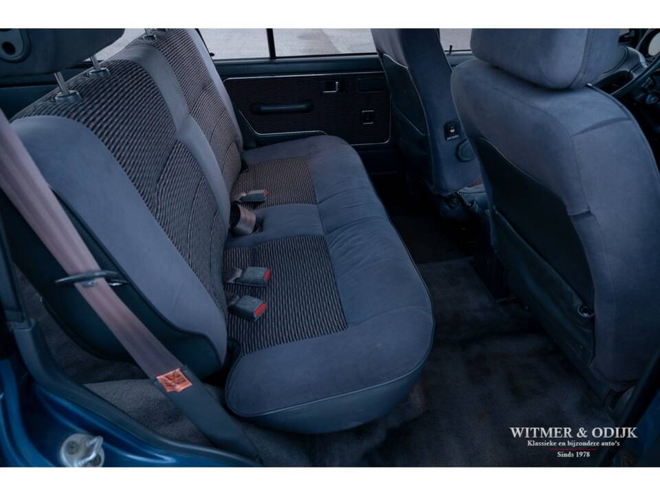 Immagine 21/28 di Mitsubishi Montero V6 (1990)