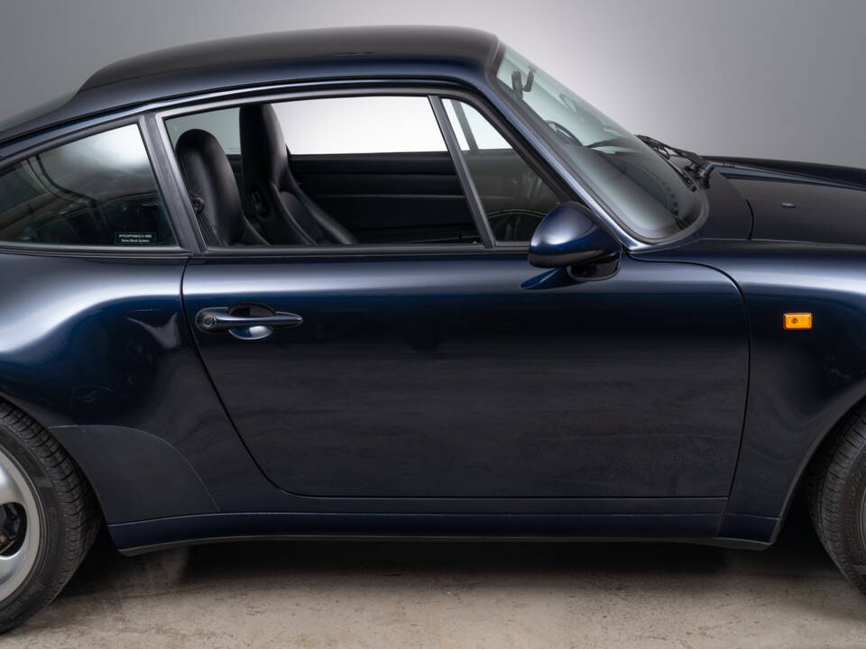 Bild 7/24 von Porsche 911 Carrera (1993)