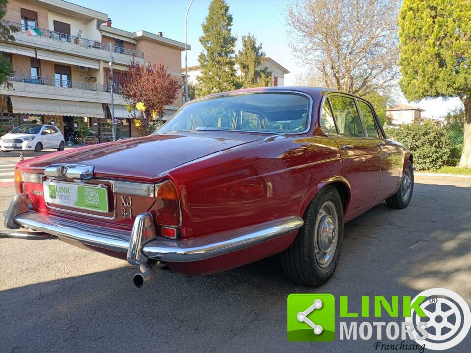 Imagen 6/10 de Jaguar XJ 6 3.4 (1975)