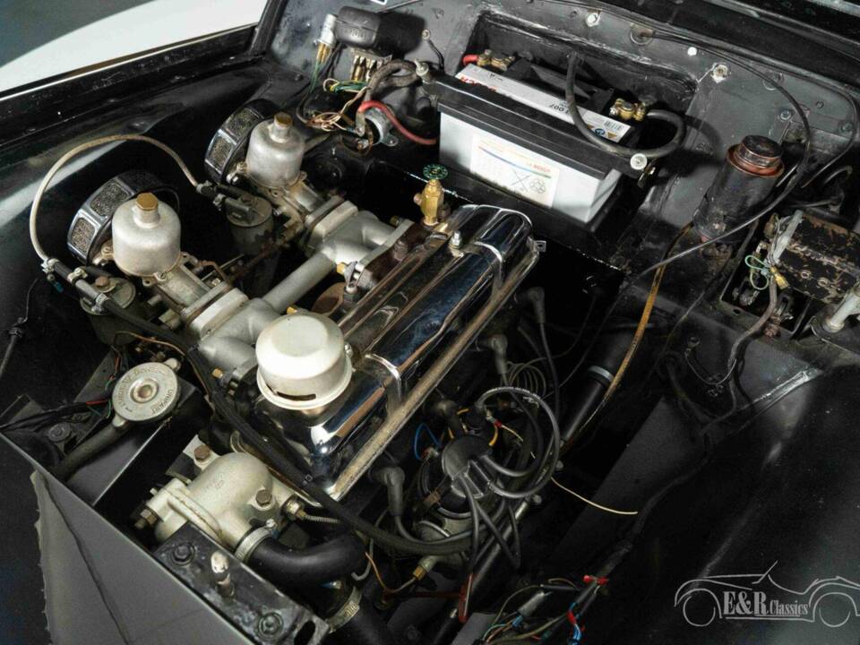 Image 19/19 of Triumph TR 4 (1961)