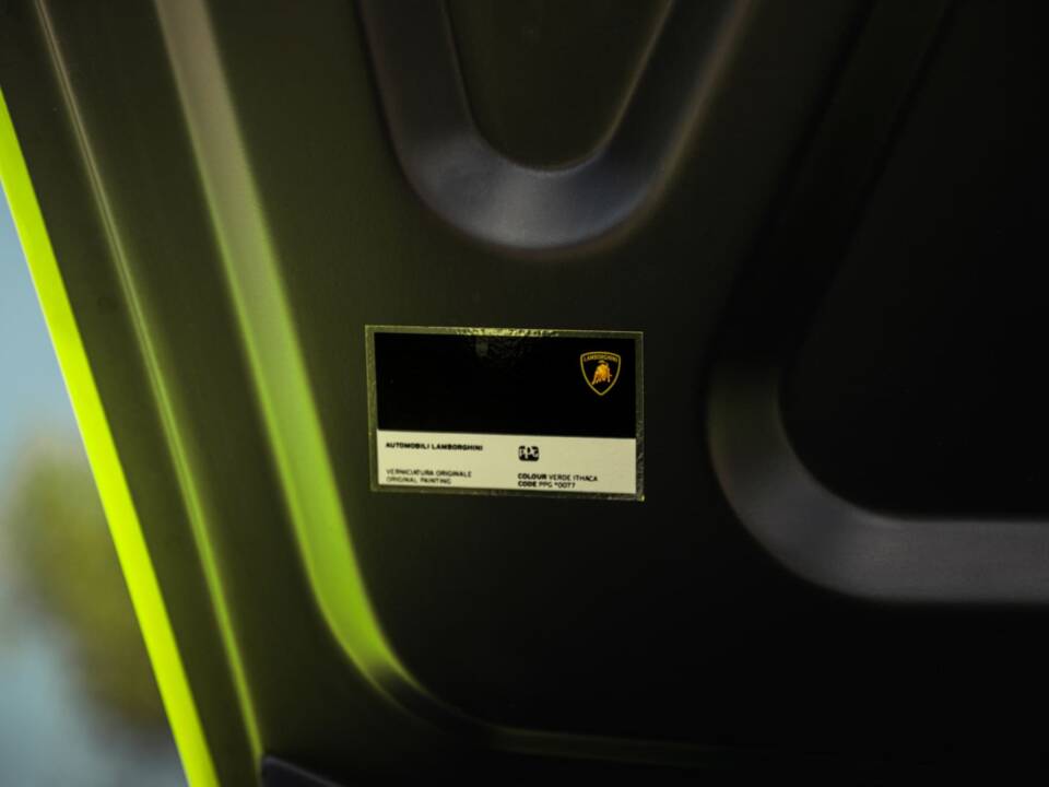 Image 19/25 de Lamborghini Murciélago LP670-4 SV (2009)