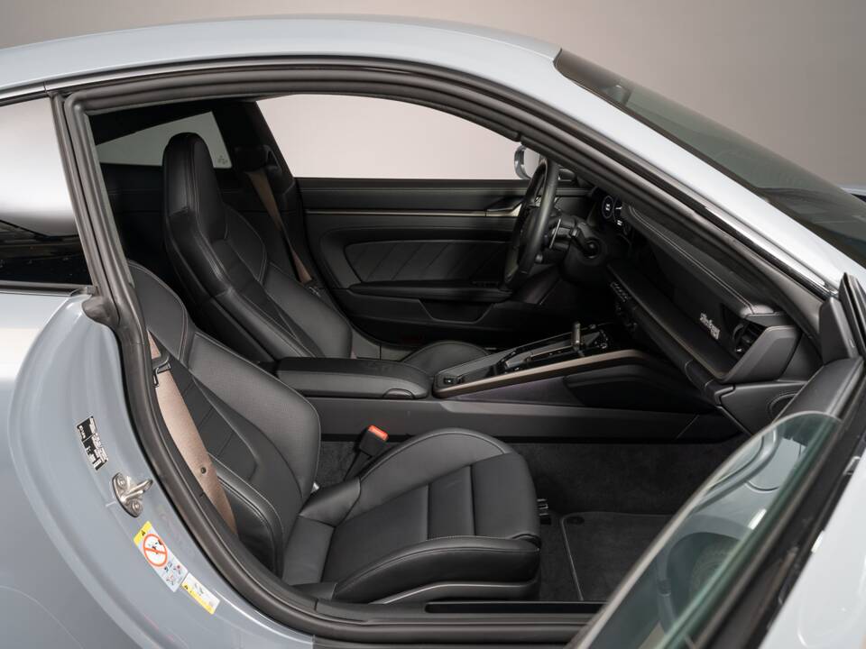 Afbeelding 33/40 van Porsche 911 Turbo "50 Years" (2025)
