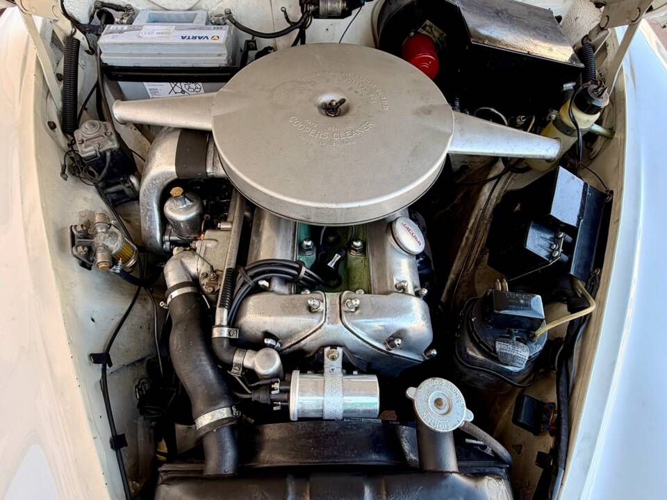 Bild 18/19 von Jaguar Mk II 3.4 (1963)
