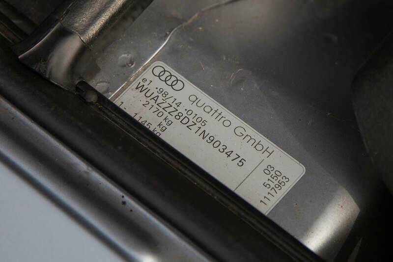 Image 27/50 de Audi RS4 Avant (2001)