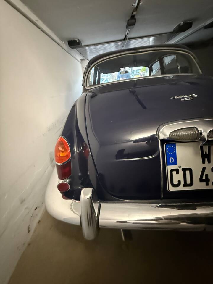 Image 39/51 of Jaguar 420 (1967)