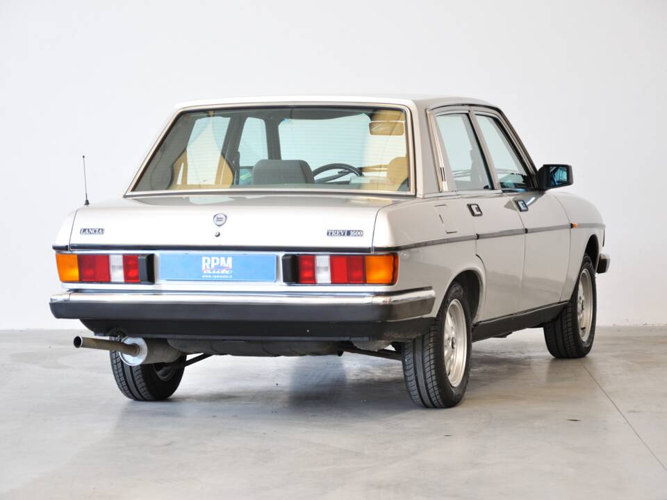 Bild 21/28 von Lancia Beta Trevi 1600 (1984)