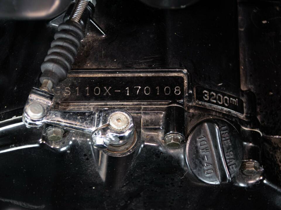 Image 42/50 de Suzuki GSX 1100 ES (1988)