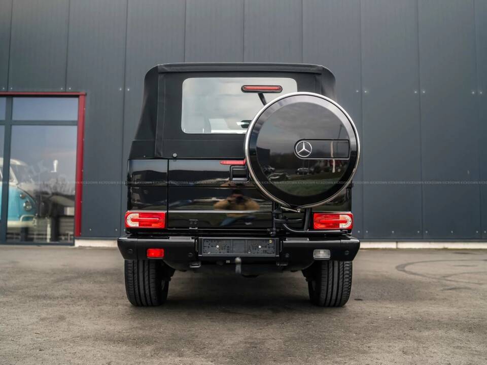 Image 3/10 de Mercedes-Benz G 350 CDI (2010)
