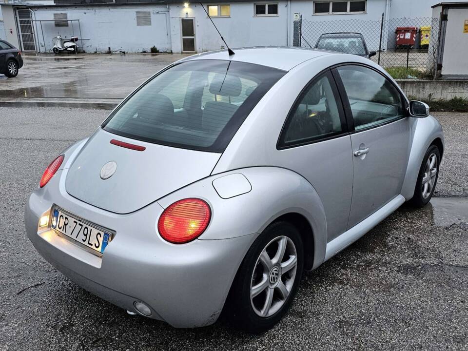 Image 9/22 of Volkswagen New Beetle 1.9 TDI (2003)