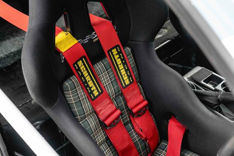 Immagine 38/50 di BMW M3 (2005)