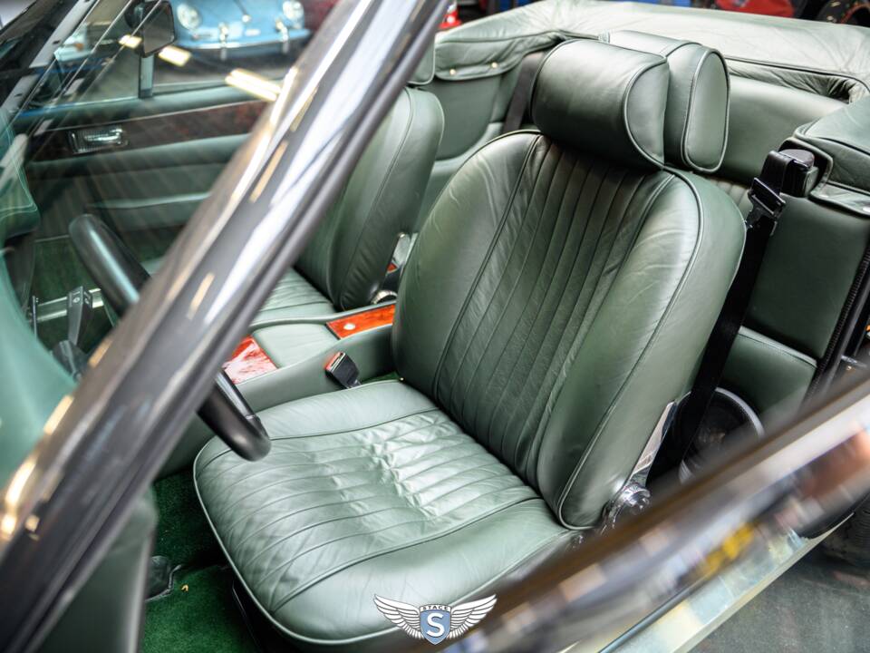 Bild 58/73 von Aston Martin V8 EFi Volante (1987)