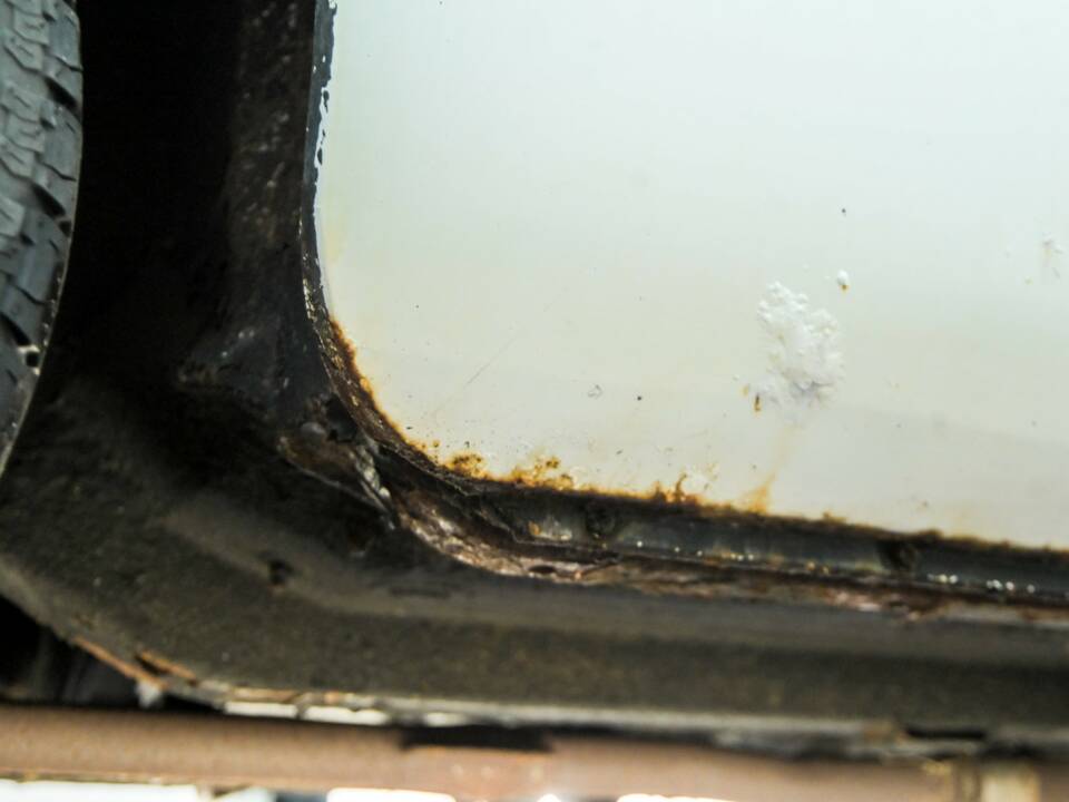 Afbeelding 42/50 van MG MGB GT (1972)