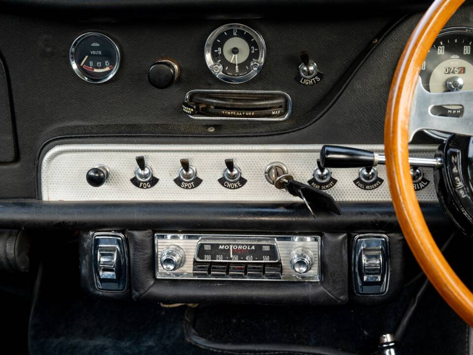Image 43/46 of Jensen 541 S (1961)