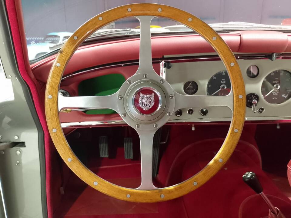 Bild 35/79 von Jaguar XK 150 FHC (1958)
