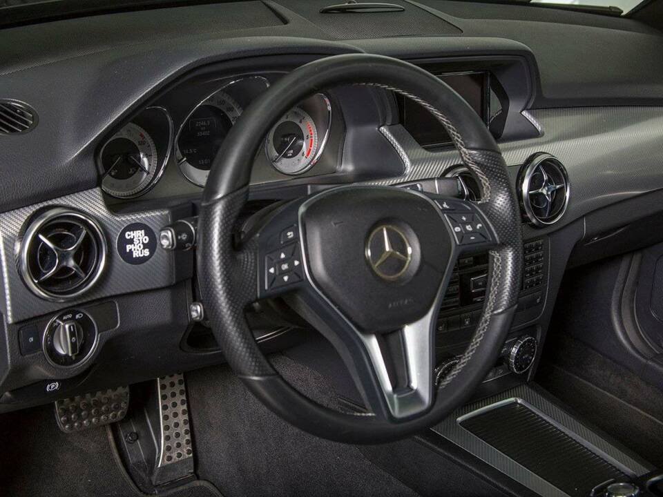 Imagen 19/23 de Mercedes-Benz GLK 220 CDI 4MATIC (2014)