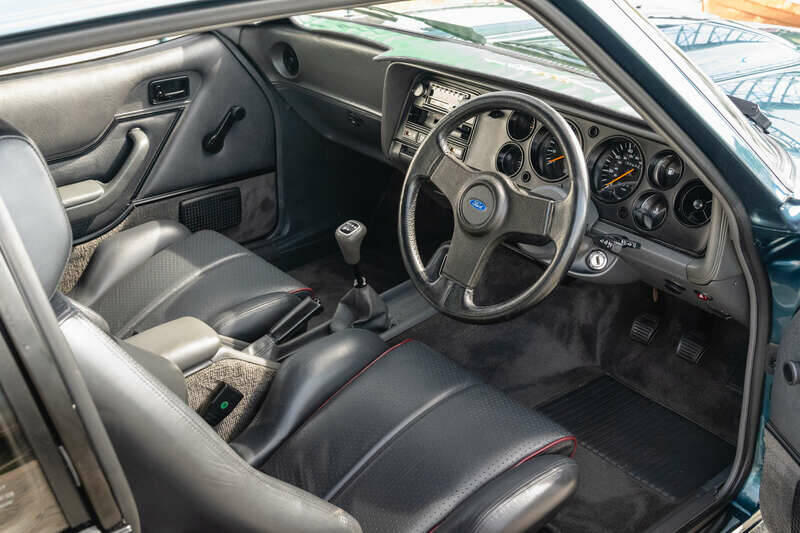 Image 33/46 de Ford Capri III 280 Brooklands (1987)