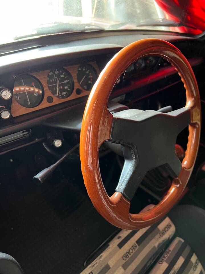 Image 16/24 of BMW 1600 - 2 (1968)
