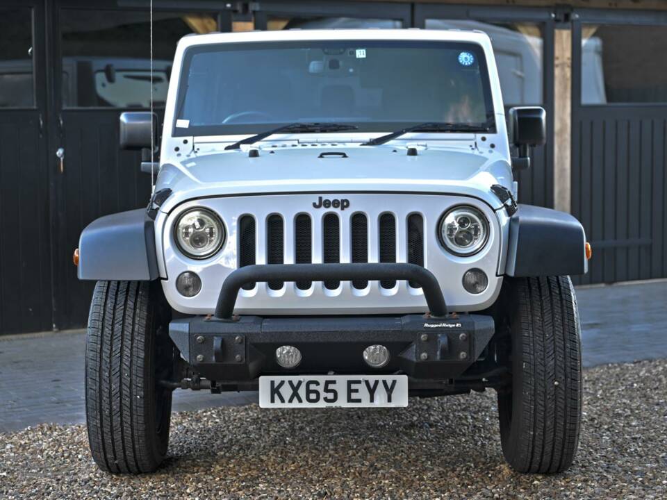 Imagen 4/50 de Jeep Wrangler 3.6 V6 (2015)