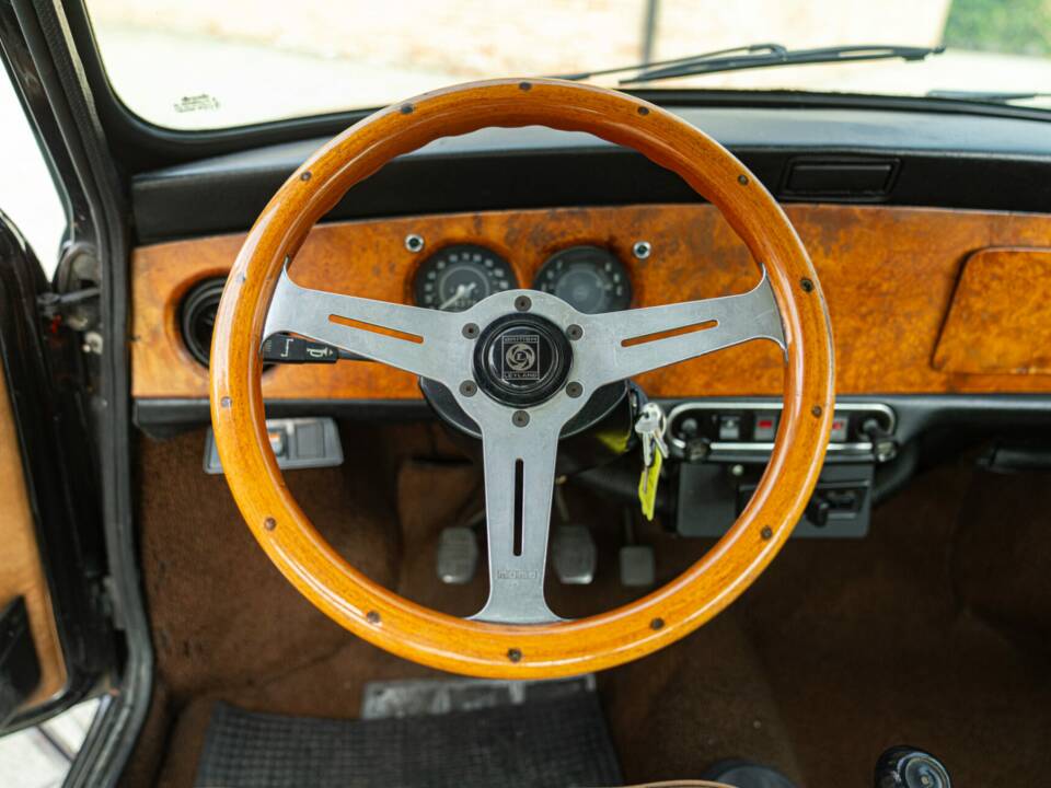 Image 34/44 of Mini Clubman Estate 1000 (1981)