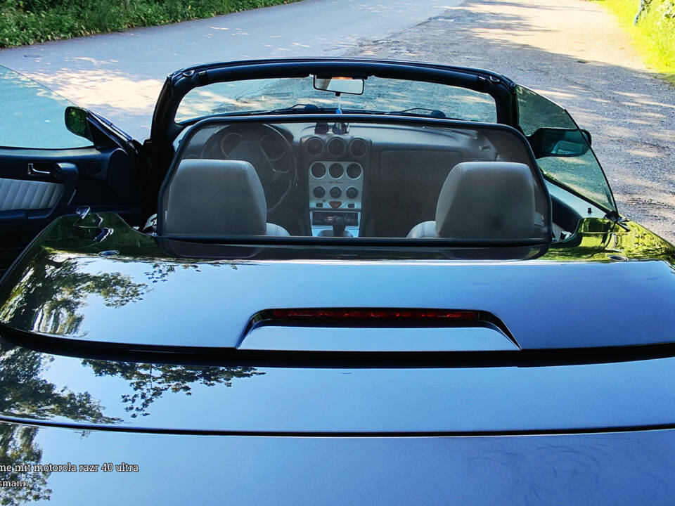 Bild 24/68 von Alfa Romeo Spider 2.0 Twin Spark 16V (2001)
