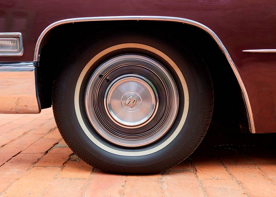 Bild 59/200 von Cadillac Coupe DeVille (1968)