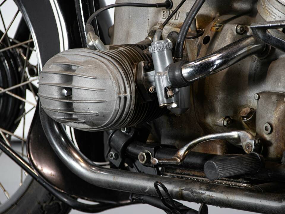 Image 40/50 of BMW R 51 (1954)