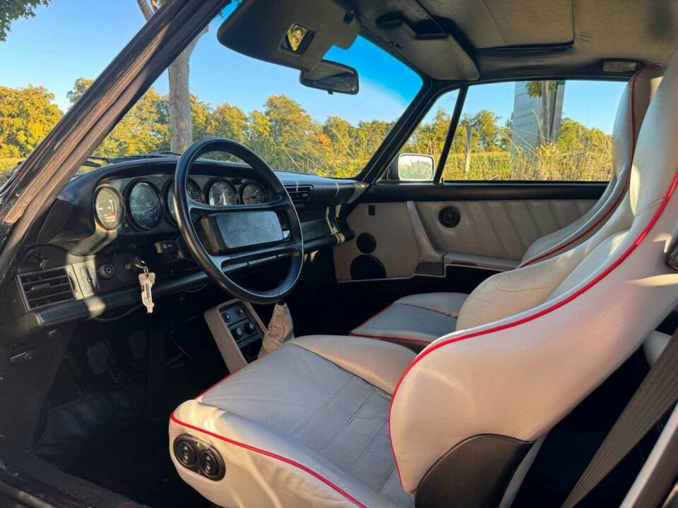 Bild 11/18 von Porsche 911 Turbo 3.3 Flachbau (1987)