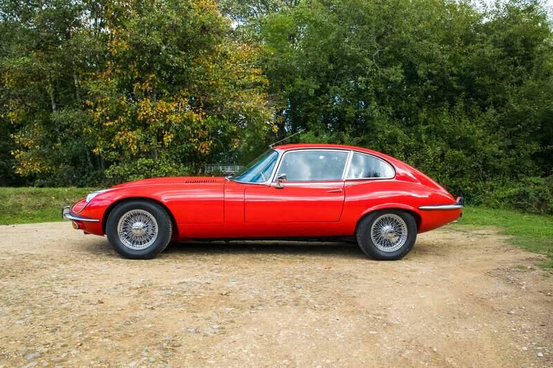 Immagine 23/50 di Jaguar E-Type V12 (2+2) (1971)