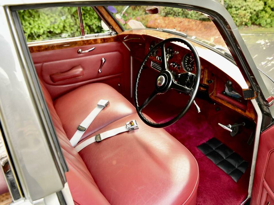 Imagen 45/50 de Bentley S 1 (1957)