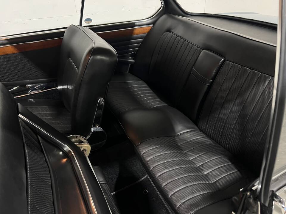 Bild 26/47 von BMW 2000 CS (1969)