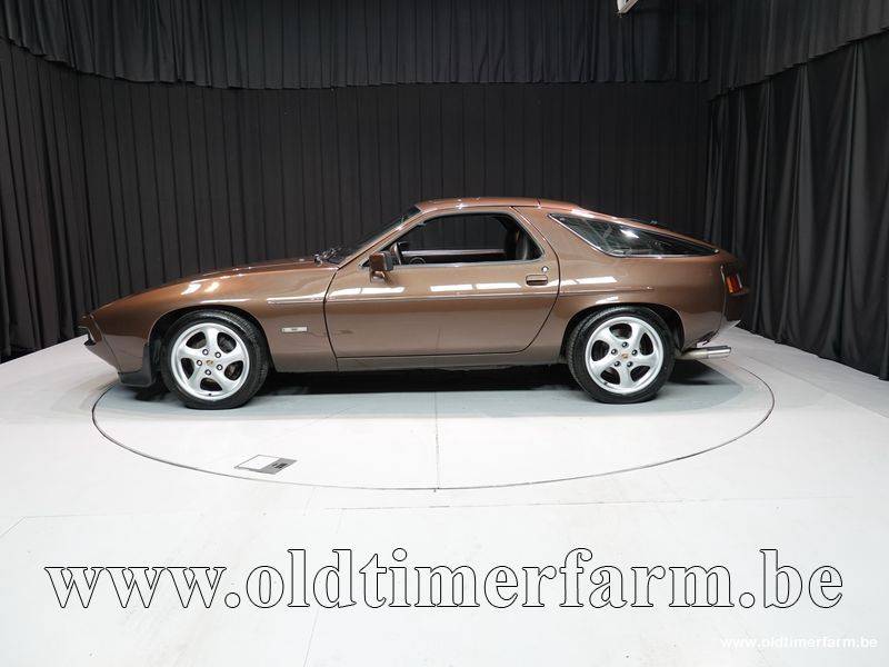 Bild 8/15 von Porsche 928 S (1985)