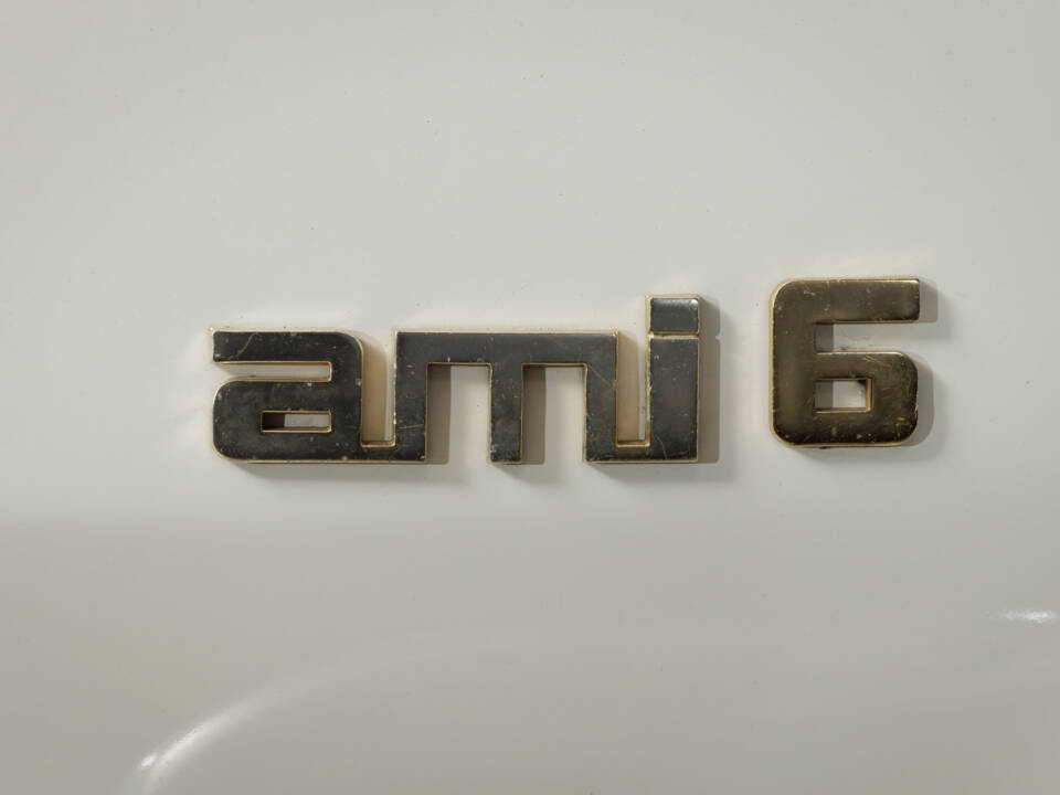 Image 25/67 of Citroën Ami 6 Break (1969)