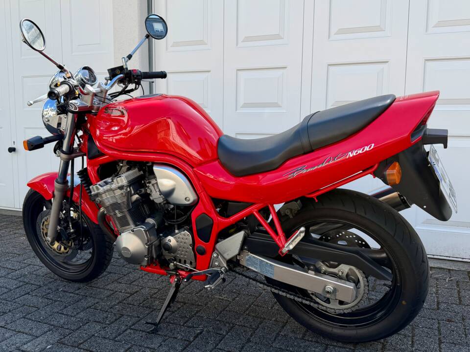Bild 3/18 von Suzuki GSF 600N Bandit (1996)