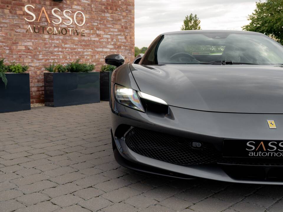 Imagen 10/79 de Ferrari 296 GTB (2022)