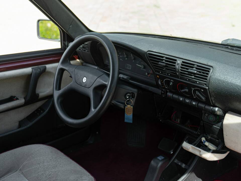 Immagine 20/46 di Autobianchi Y10 (1993)