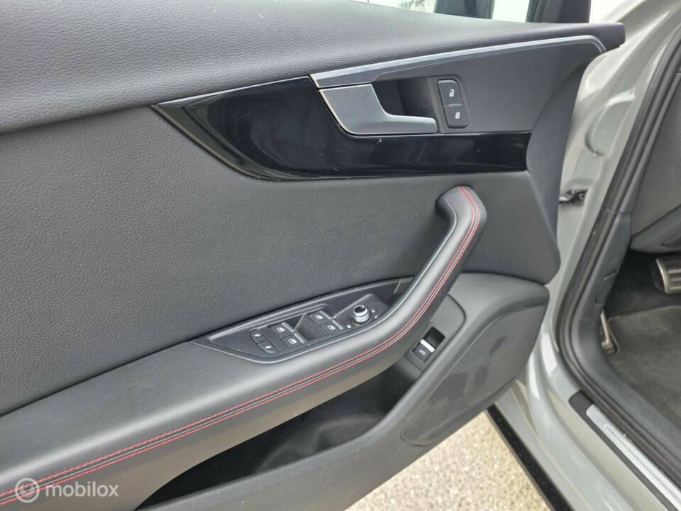 Image 24/38 of Audi A4 Avant 1.4 TFSI (2018)