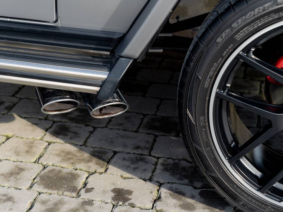 Immagine 22/59 di Mercedes-Benz G 500 (SWB) (2007)