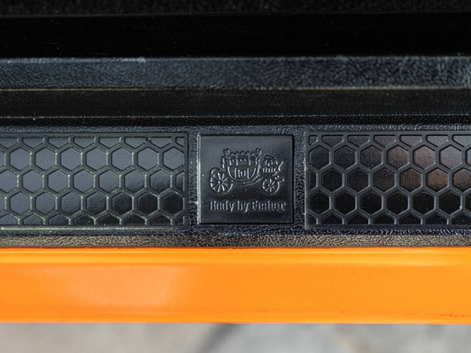 Image 41/50 of Chevrolet Camaro Z28 (1992)