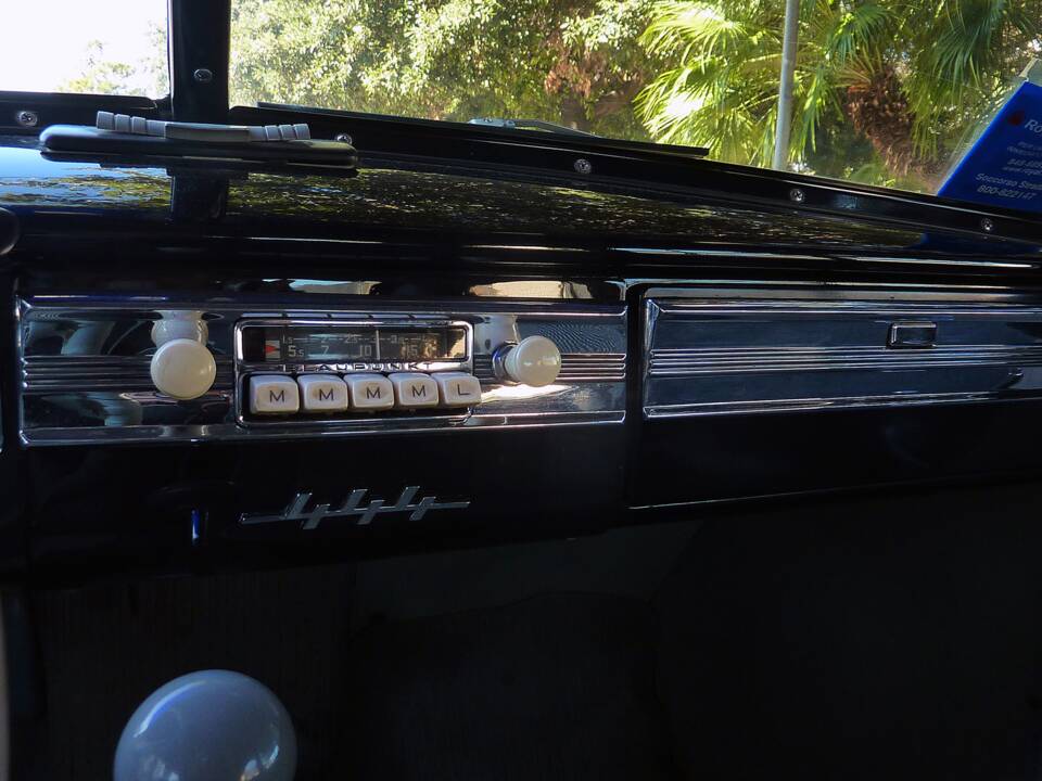Image 19/50 de Volvo PV 444 (1956)