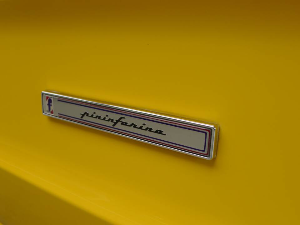 Bild 33/39 von Alfa Romeo 2.0 Spider (1992)