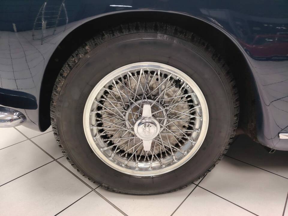 Image 36/67 of Alfa Romeo 1900 C Super Sprint Touring (1956)