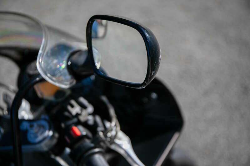 Immagine 8/24 di Honda CBR 900RR Fireblade (1992)