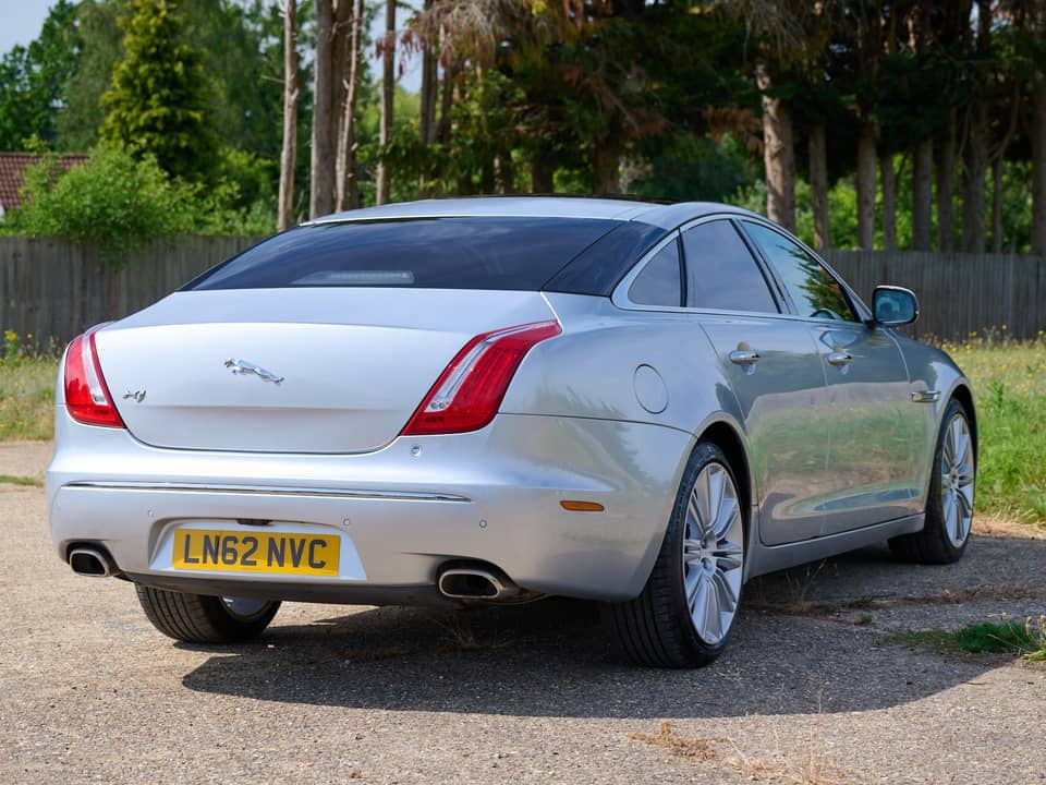 Bild 10/50 von Jaguar XJ 5.0 (2012)