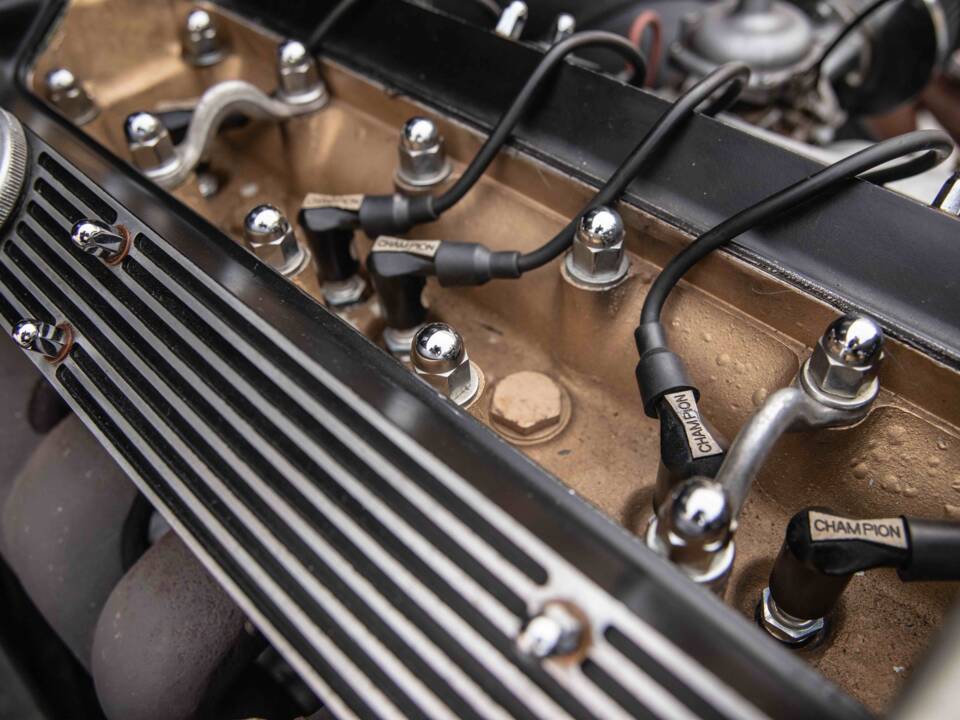 Immagine 80/88 di Jaguar E-Type (2+2) (1968)