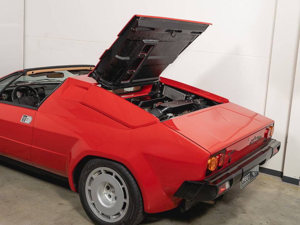 Bild 32/47 von Lamborghini Jalpa 3500 (1987)